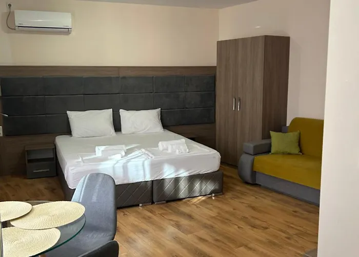 судио диксан