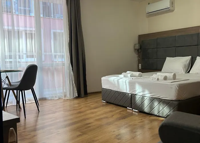 судио диксан Πομόριε