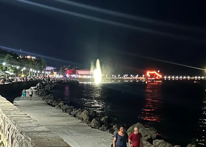 судио диксан Πομόριε