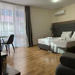 судио диксан Поморие