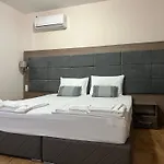 судио диксан