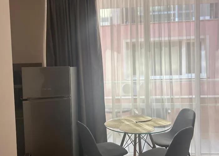 судио диксан Apartamento *